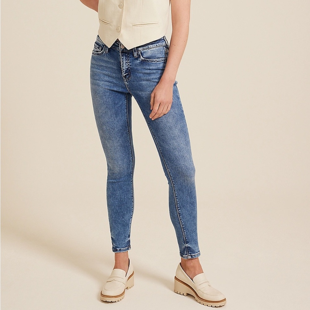 🆕 NWT Flying Monkey Mid Rise Skinny Jeans